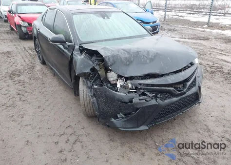2019 Toyota Camry Xse z USA, uszkodzony, nr VIN 4T1B61HK9KU729821